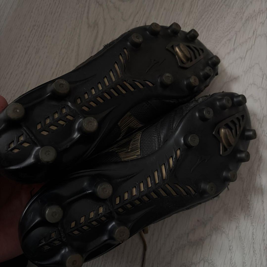 Mizuno Morelia NEOIV β 海外限定カラー