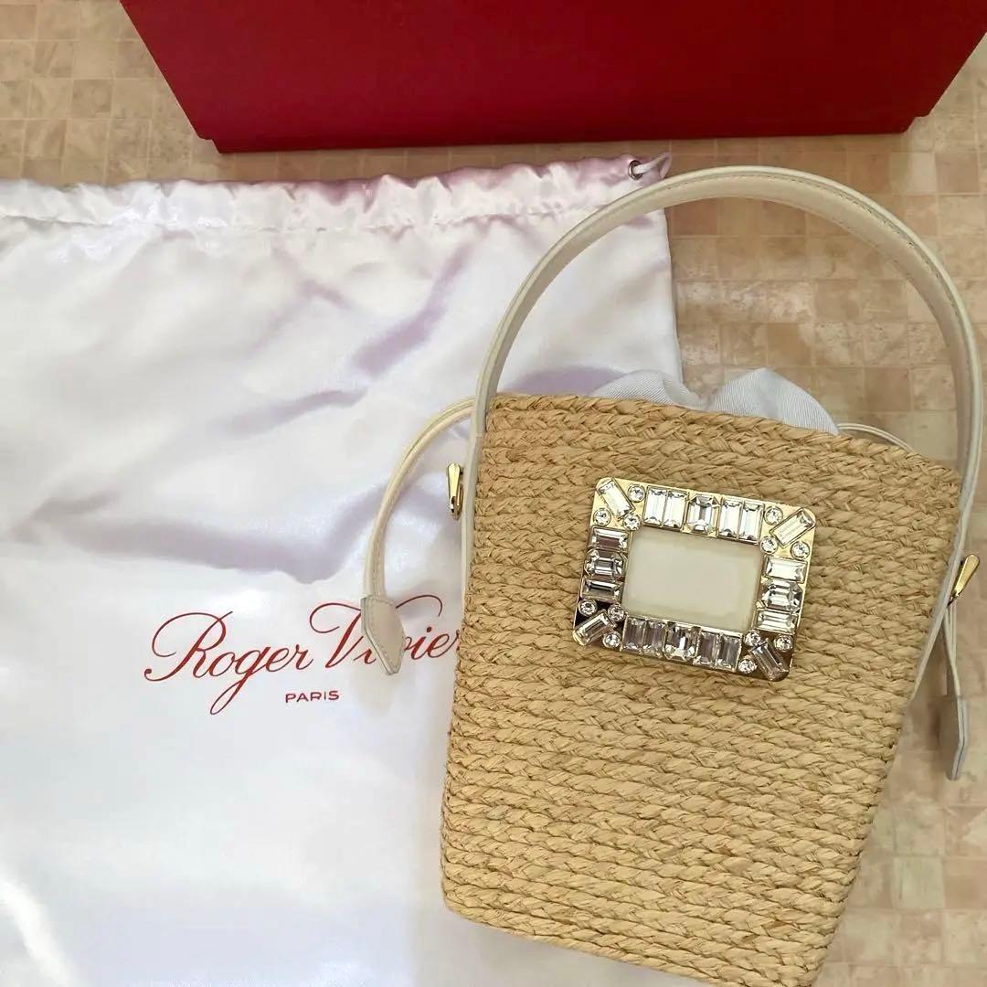 Roger Vivier かごバッグ ビジューロゴ付き　ロジェヴィヴィエ