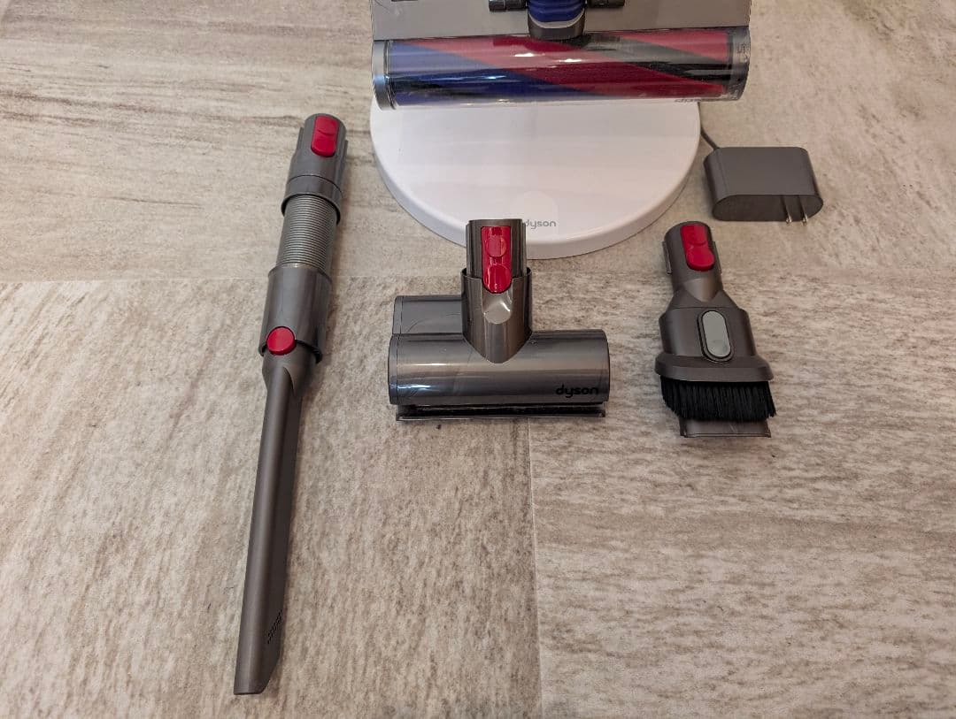 ダイソン Dyson Digital Slim Fluffy SV18