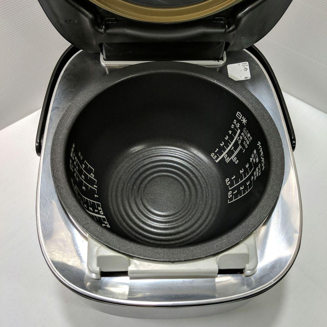 TOSHIBA真空圧力IHジャー炊飯器　RC-10VQM