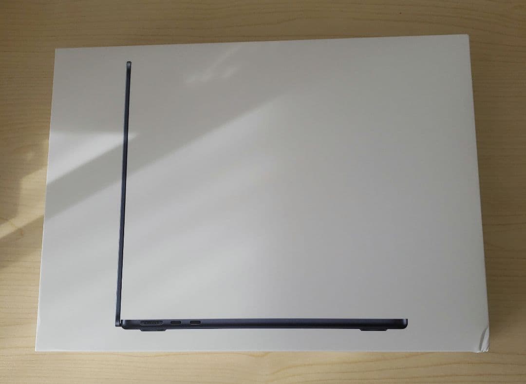 MacBookAir M2 ミッドナイト