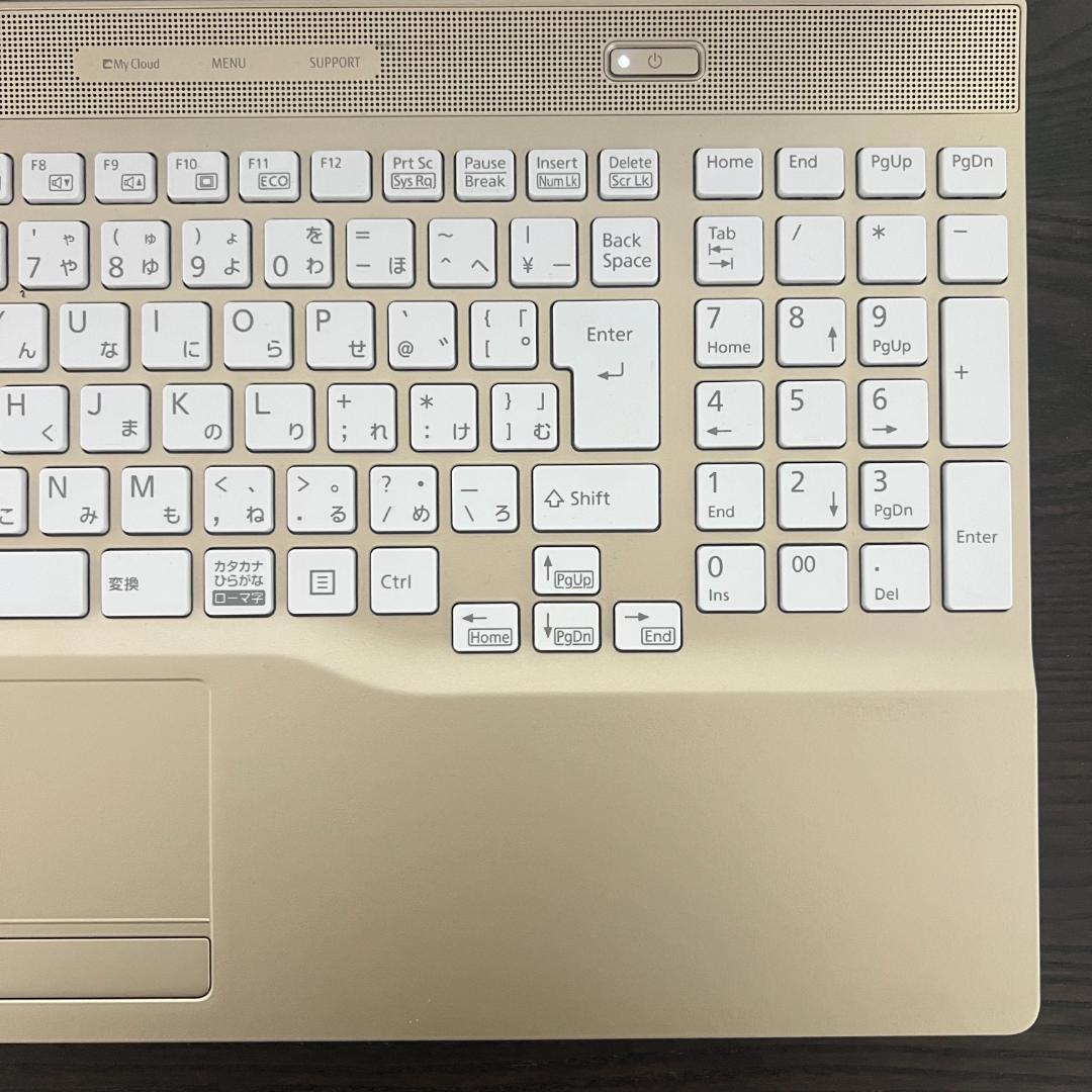 綺麗なゴールド✨富士通 LIFEBOOK☆SSD256GB☆メモリ8GB☆i3