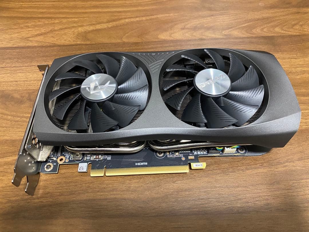 ZOTAC RTX4070 BTOパソコンから取り外し品
