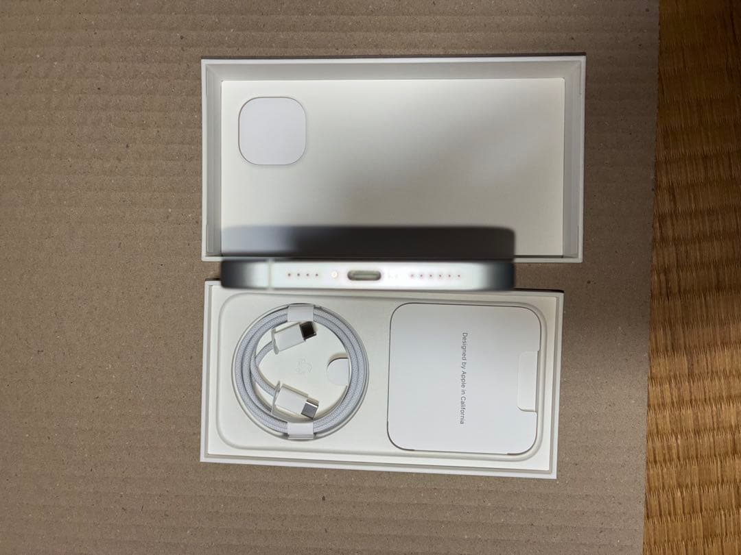 iPhone 15 Plus ブルー 128GB SIMフリー 美品