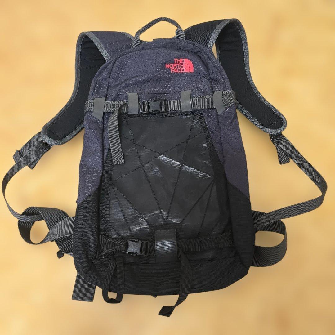 [美品]　ノースフェイス　 スラックパック20　 ブラック