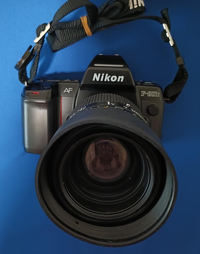 超美品 ’91年高級中級機 Nikon F801S 35-105mm フード付