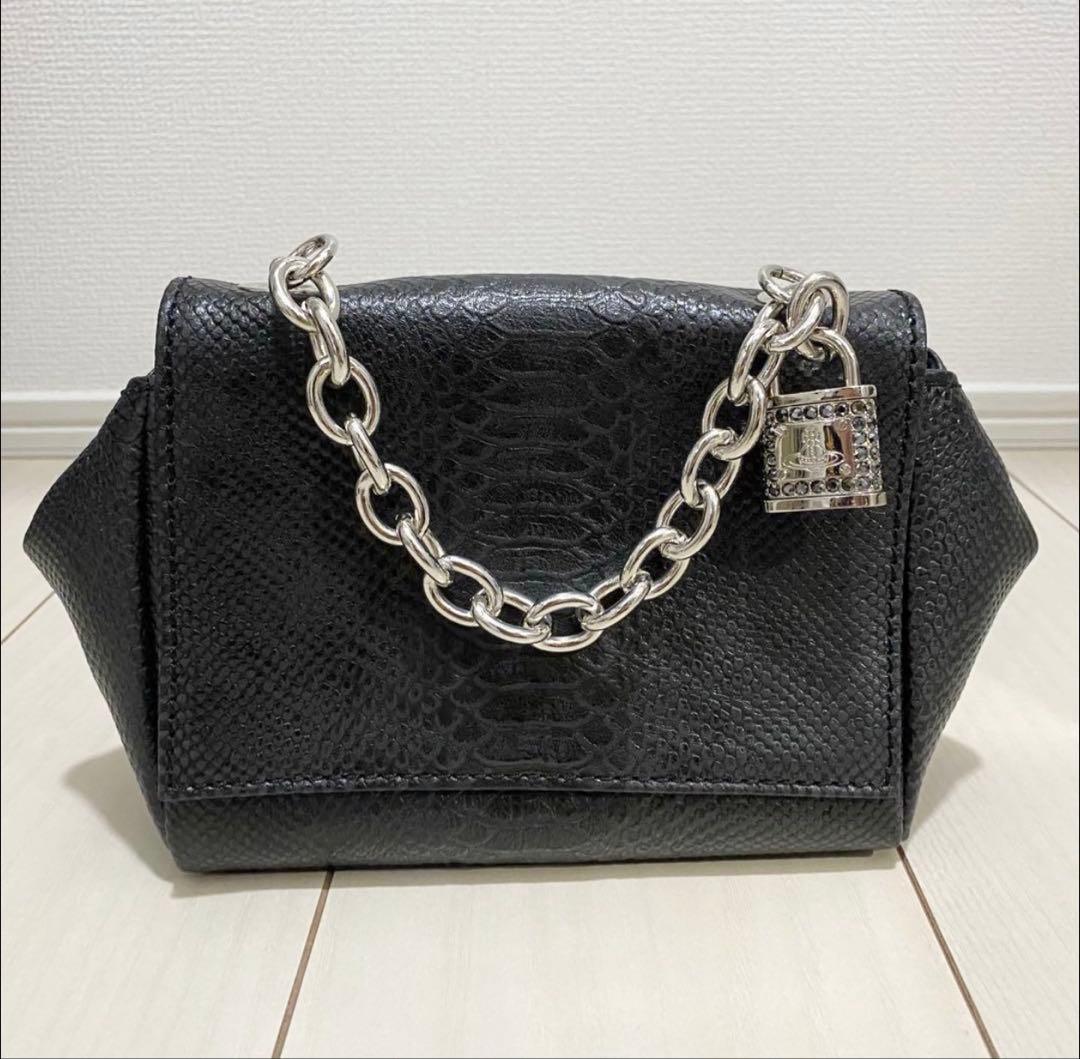 ヴィヴィアンウエストウッド　パドロック南京錠　牛革バッグ　新品　日本製