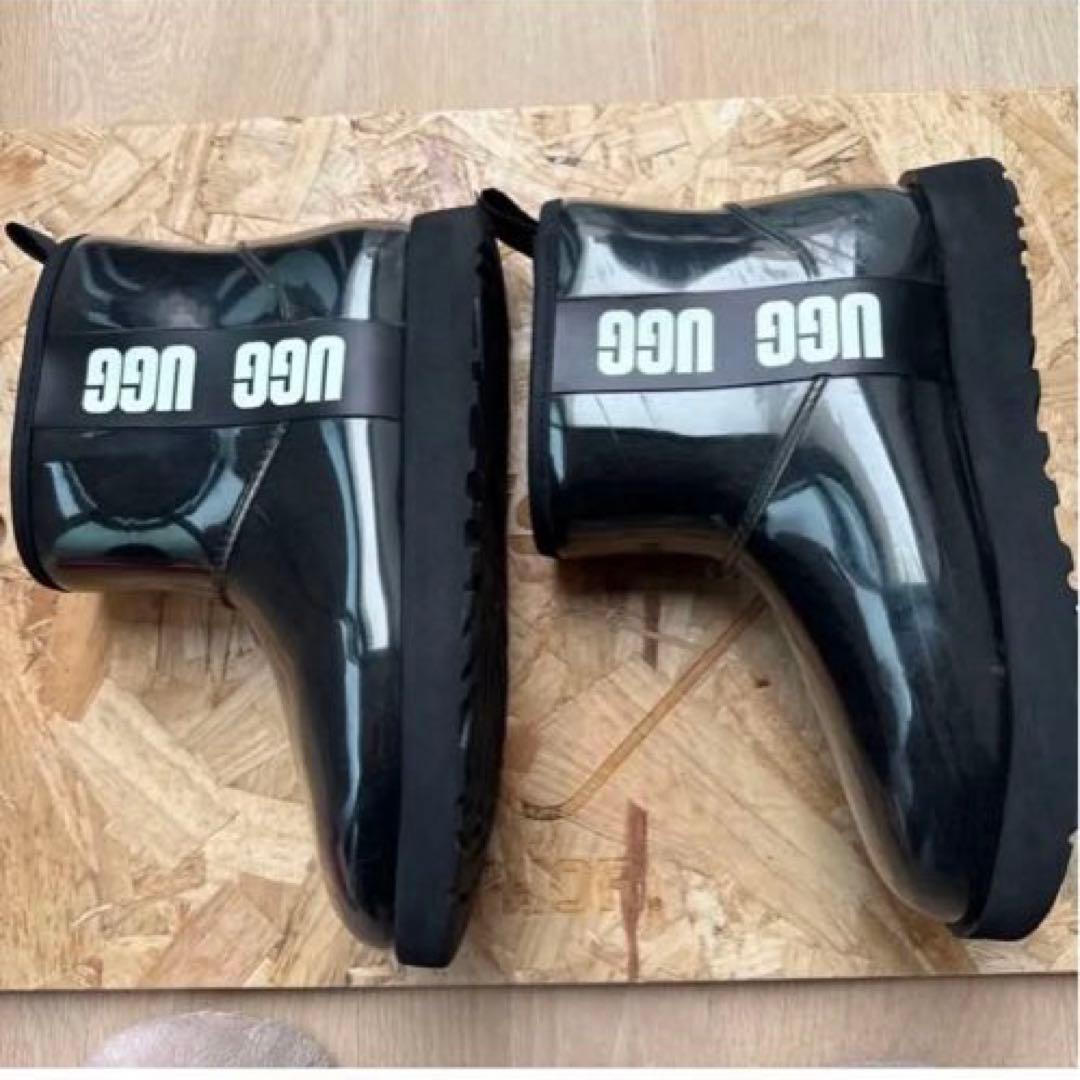 レディース　Ugg ムートンレインブーツ クラシック クリアミニ ブラック