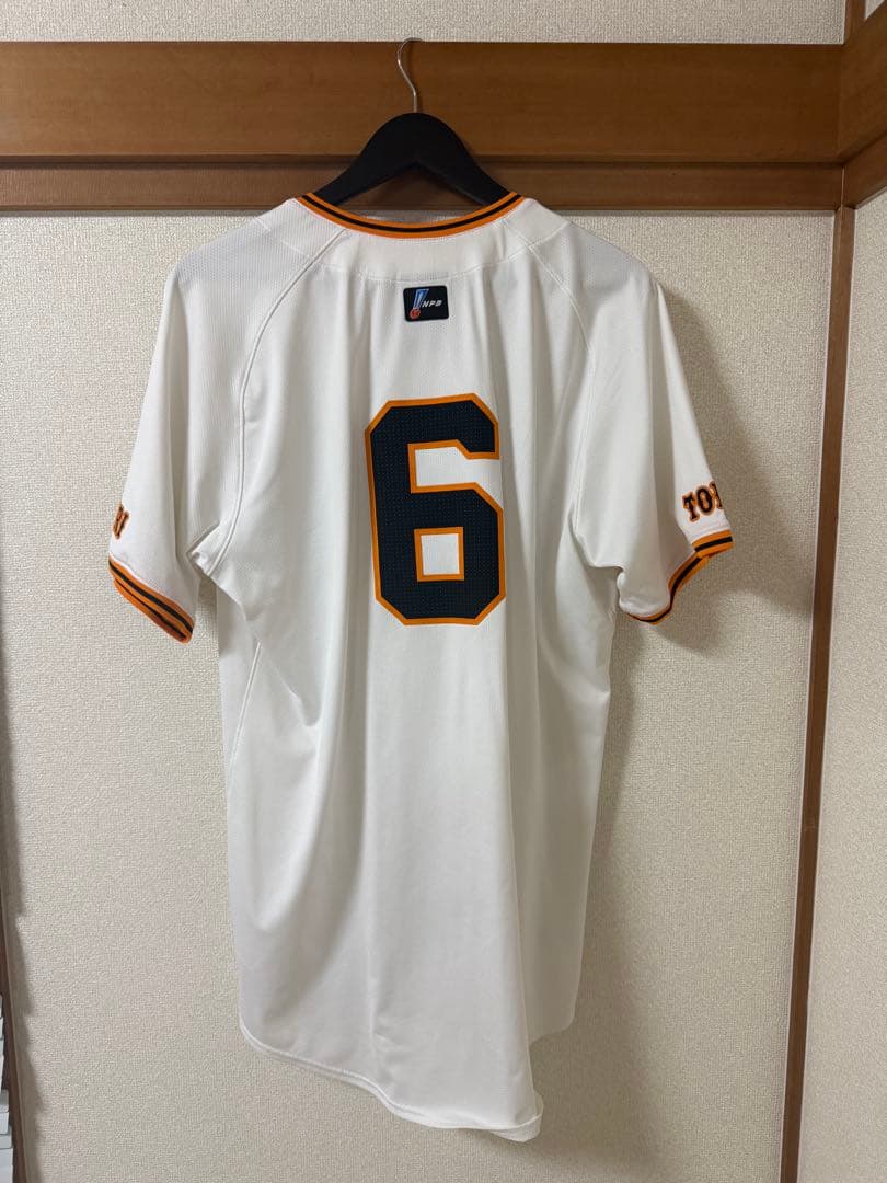 坂本勇人 プロコレクションユニフォーム ハンガー付き 【値下げ交渉可能です】