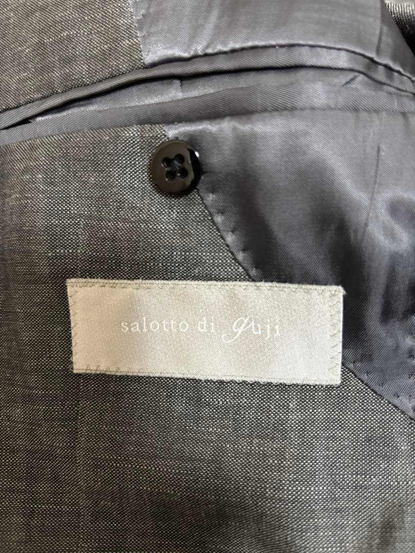グジ　44 salotto di Guji グレー 麻混　新品同様