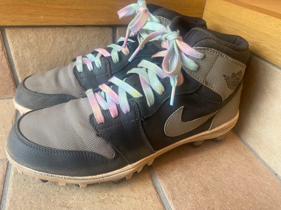 ナイキ　エアジョーダン1 野球　スパイク　ポイント