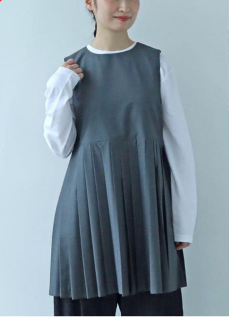 bulle de savon プリーツベスト