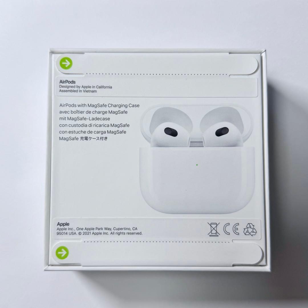 【新品・未開封】 AirPods 第3世代 本体 ワイヤレスイヤホン