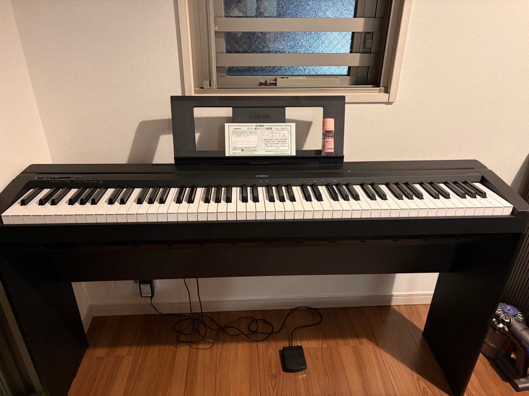 2021年製 YAMAHA電子ピアノP-45B ブラック&専用スタンドL-85
