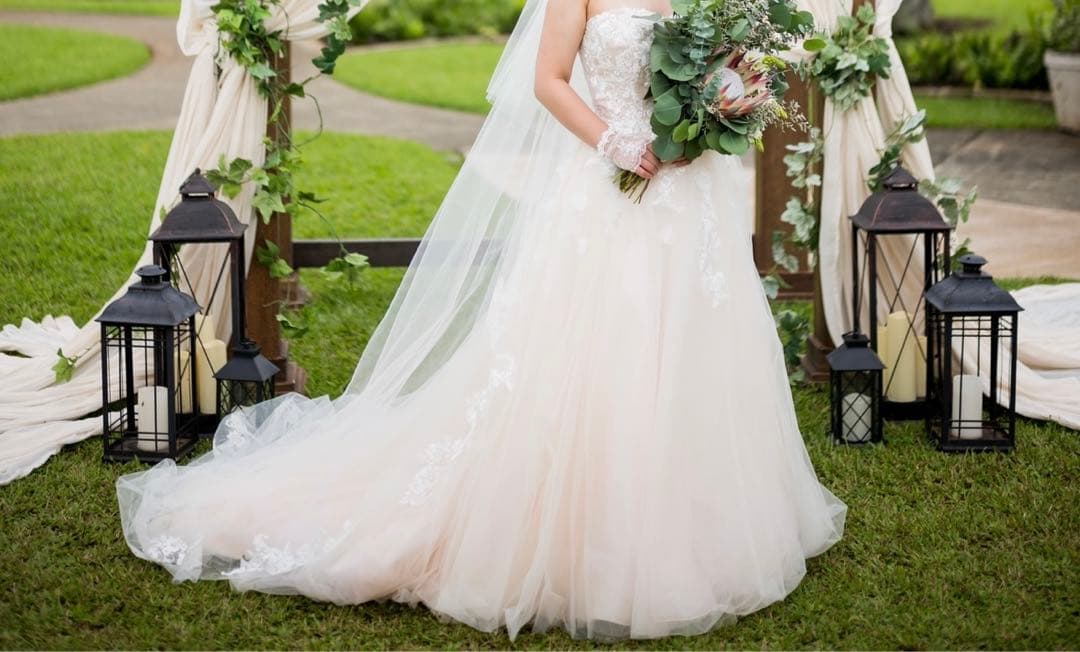 ウエディングドレス　ブライダル　収納バッグ付き