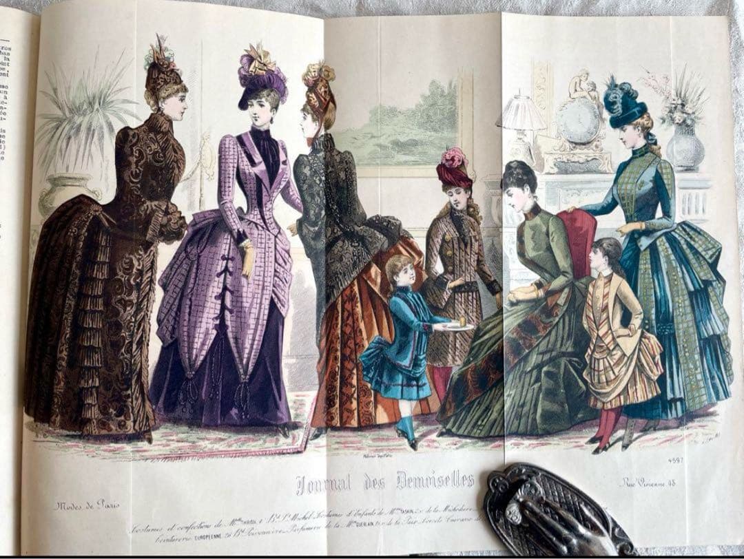 フランス1886年発行の古書（ジョルナル・デ・ドゥモワゼル）