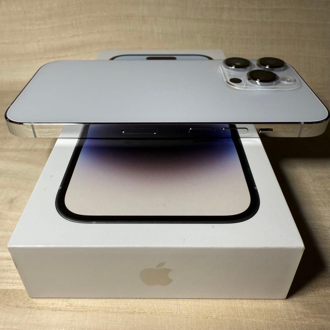 iPhone 14 Pro シルバー 256gb
