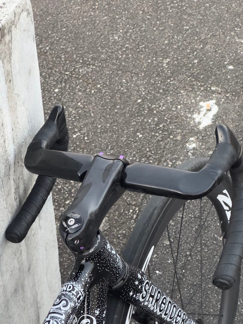 カーボントラックハンドル