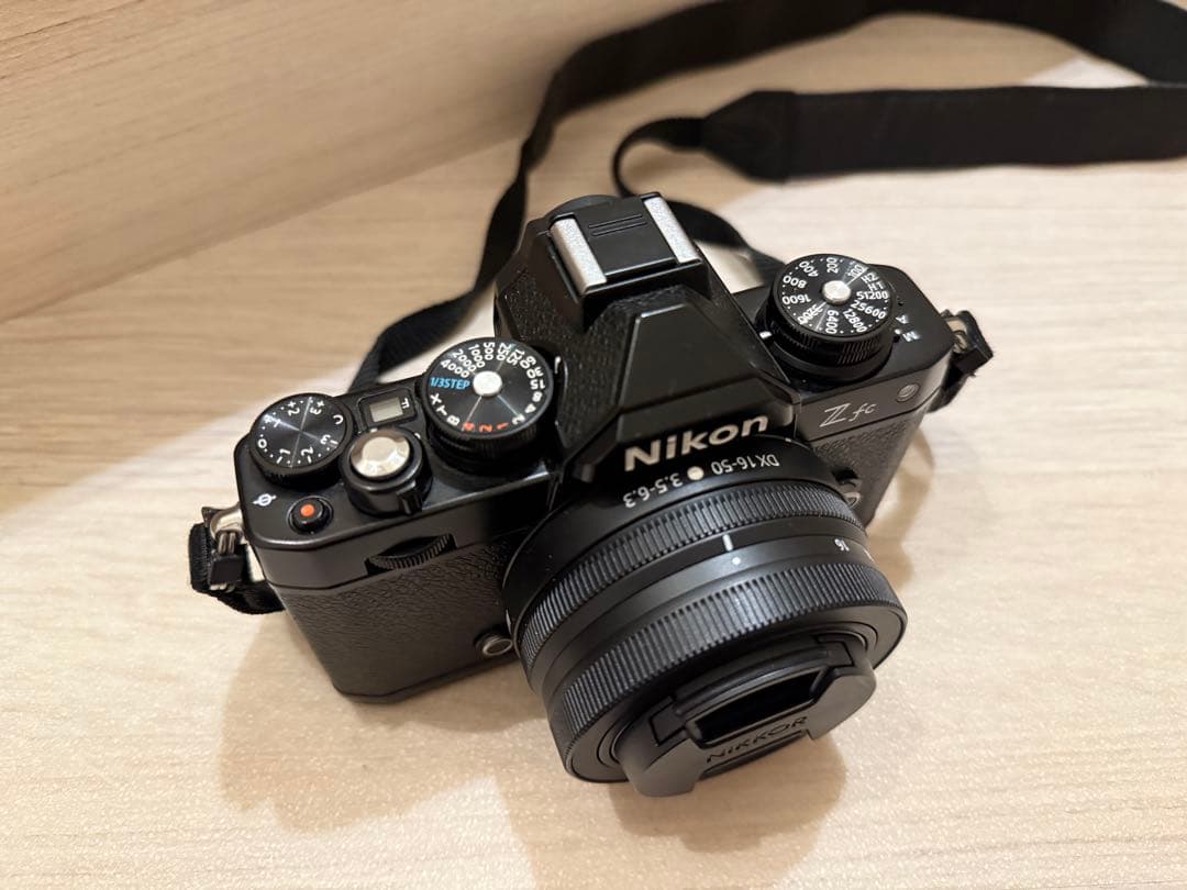Nikon Z fcブラック ミラーレス一眼 本体