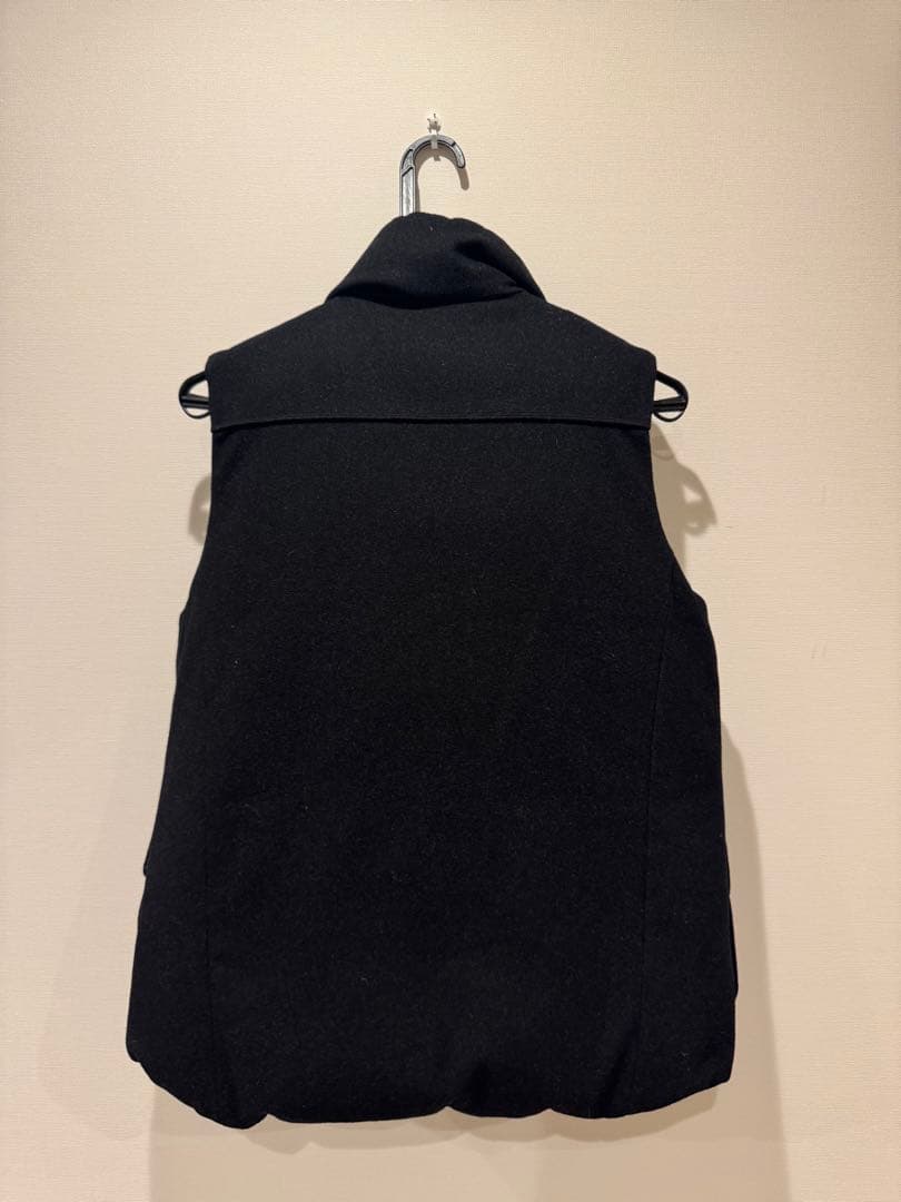 ユニクロジルサンダーコラボ＋j ダウンベストリバーシブルLサイズ新品同様