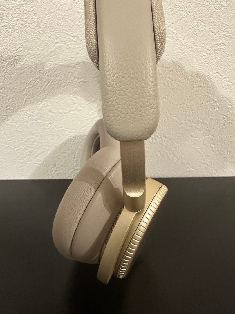 B&O H100_1ワイヤレスヘッドホン ゴールド