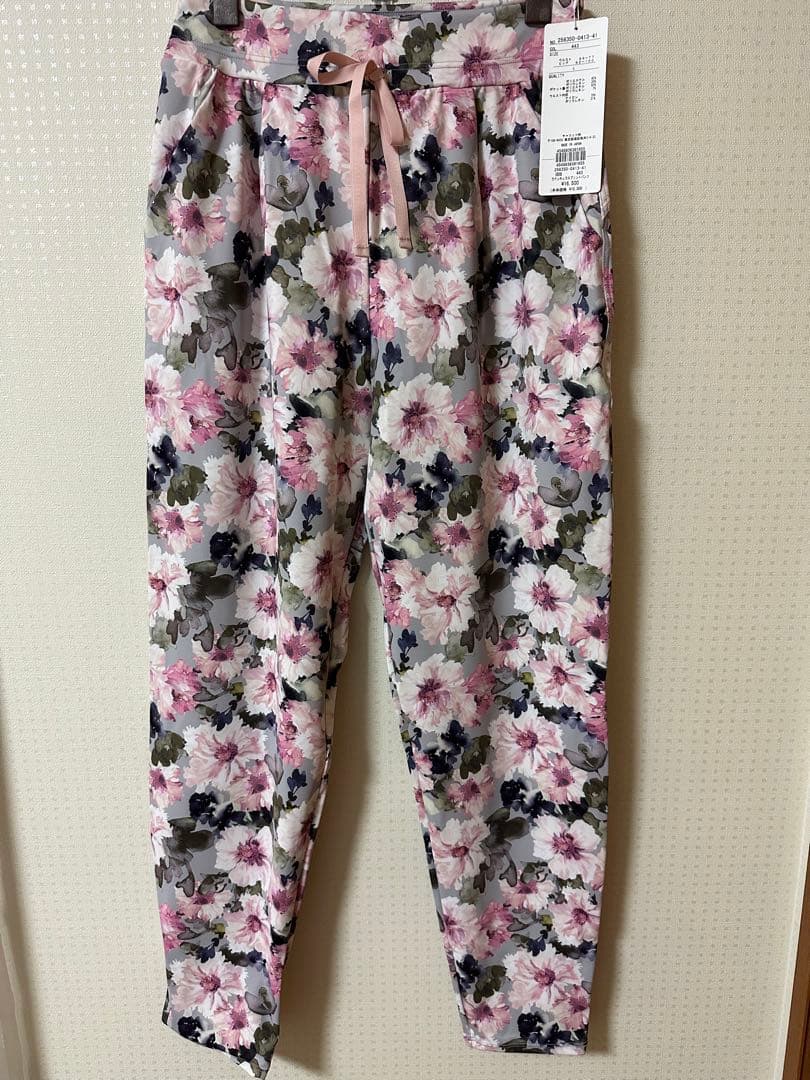 チャコット　ラナンキュラスプリントパンツL