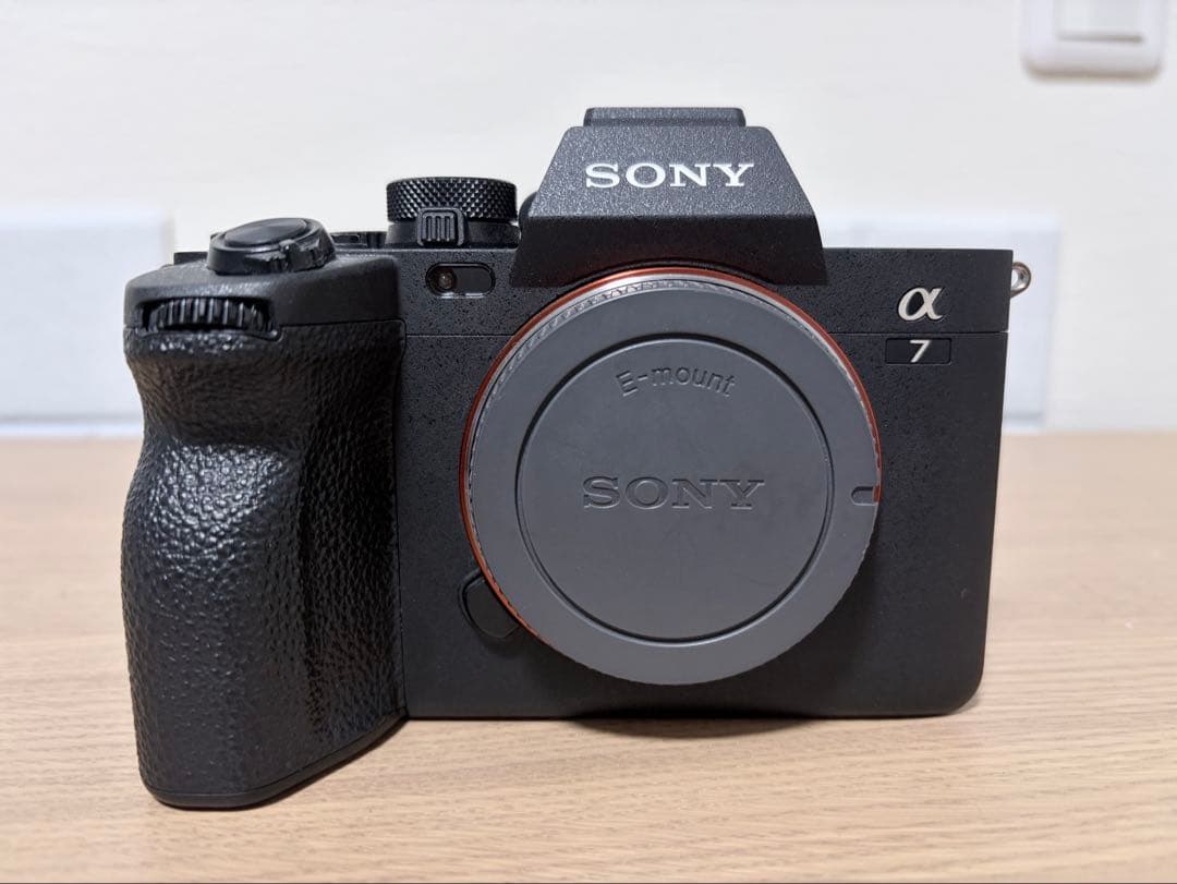 Sony A7 IV ILCE 7M4/B ボディ　カメラ　ソニー