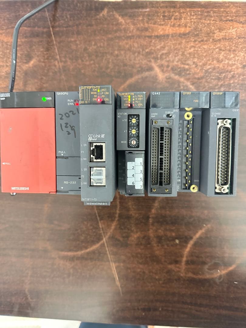 MITSUBISHI Qj71GF-11T2 / QJ61BT11N セット電源