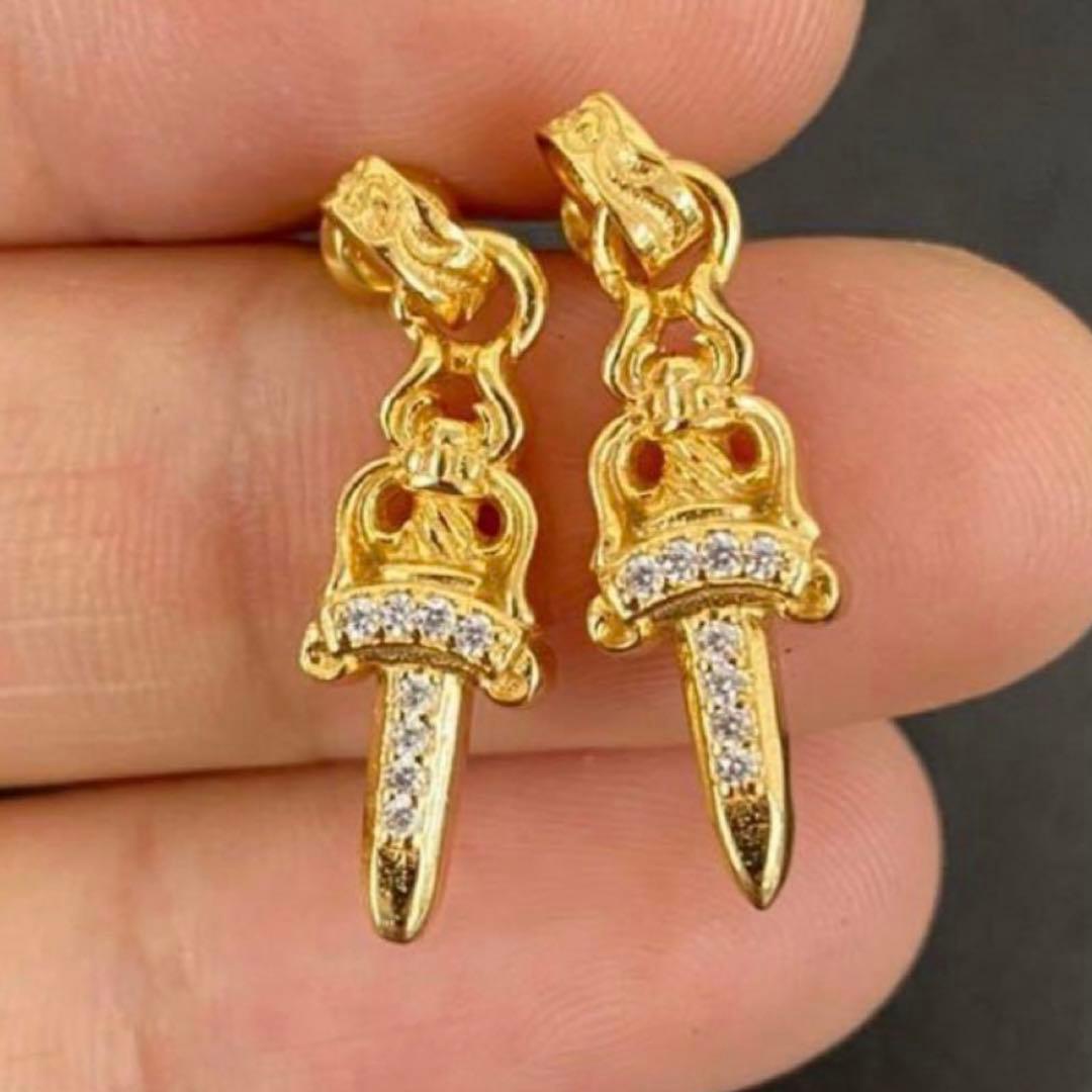 SILVER925ｘ22kgp 金色 ダガーピアス 人気 22k gp ゴールド