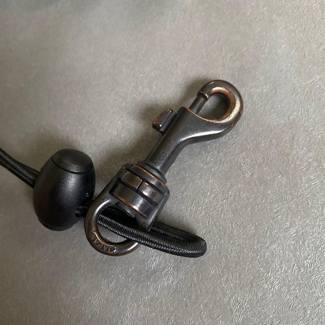 スワイプオンザクワイエット　ウォレットチェーン　SOTQ