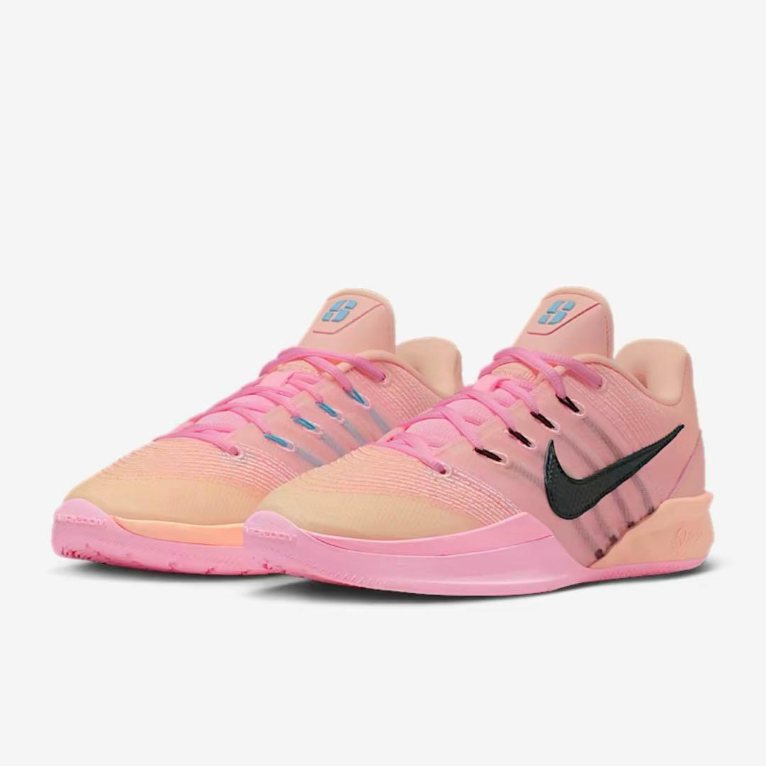 NIKE ウィメンズ サブリナ3 EP ☆23.5cm☆