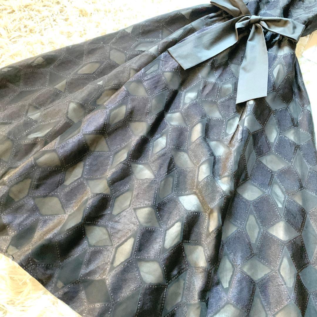 新品✨ 高級感 グレースクラス メタリックキカジャガードドレス ワンピース