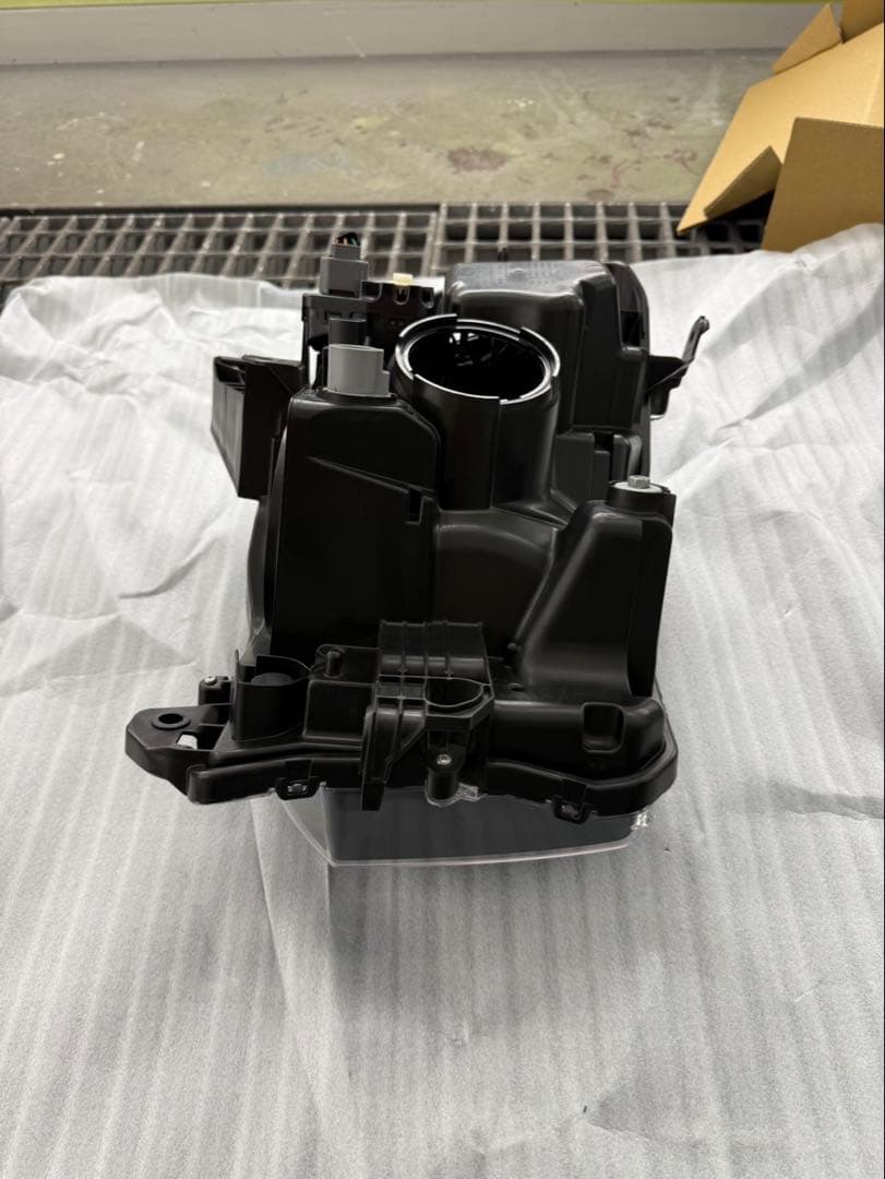 値下げしました‼︎超美品✨【ダイハツ ウェイク】純正 ヘッドライト 左