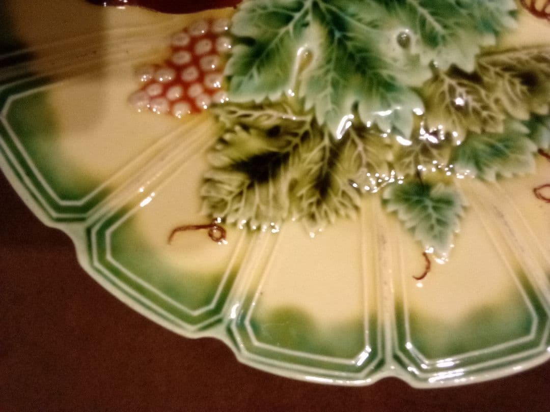 フランス ヴァルボティーヌ皿 葡萄文様