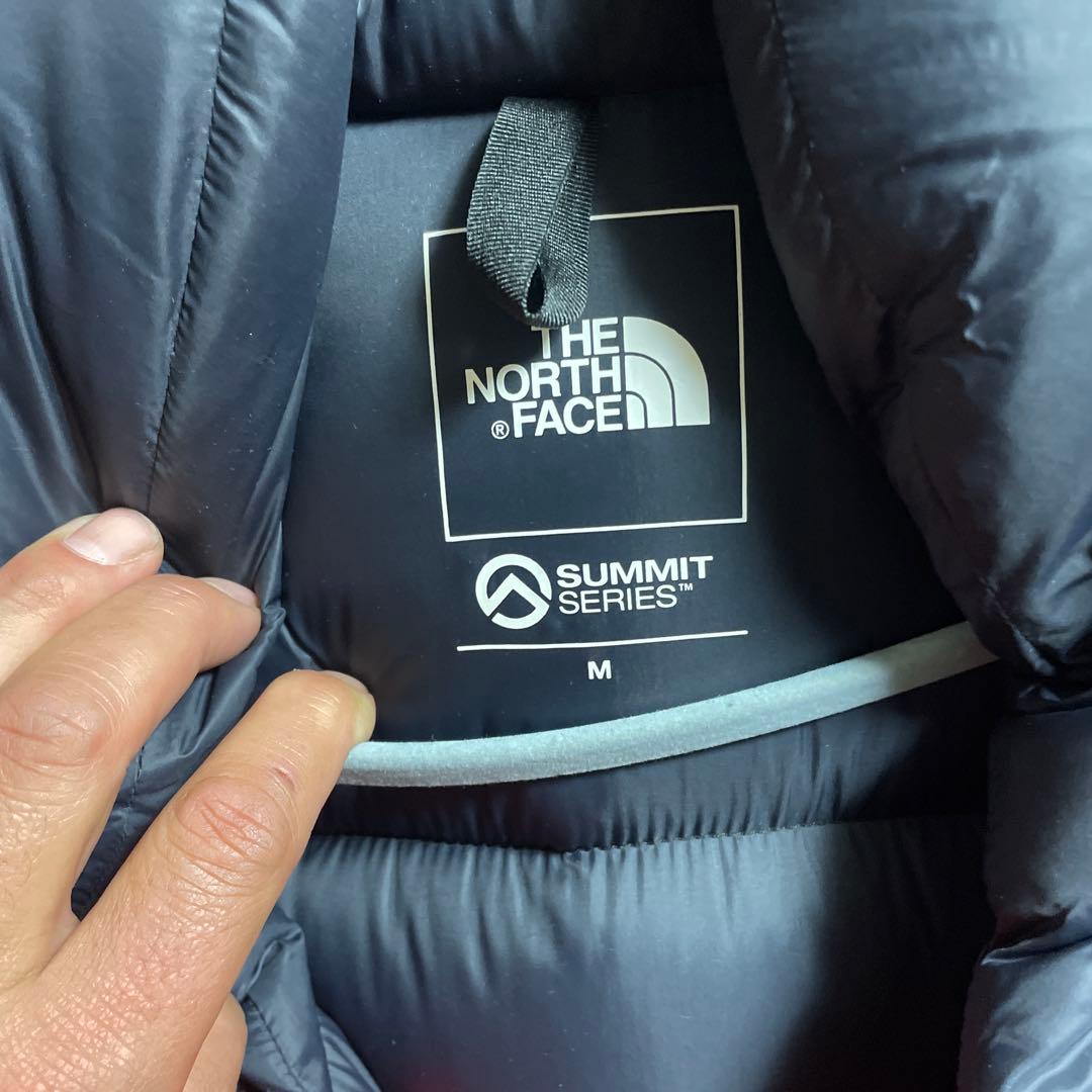 THE NORTH FACE SUMMIT SERIES ダウンジャケット 赤