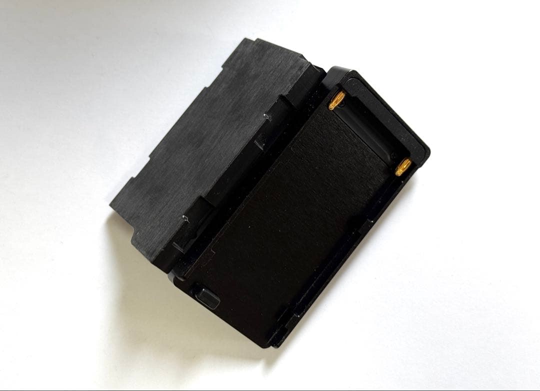 ハッセルブラッド　CFV-50c用バッテリーアダプター