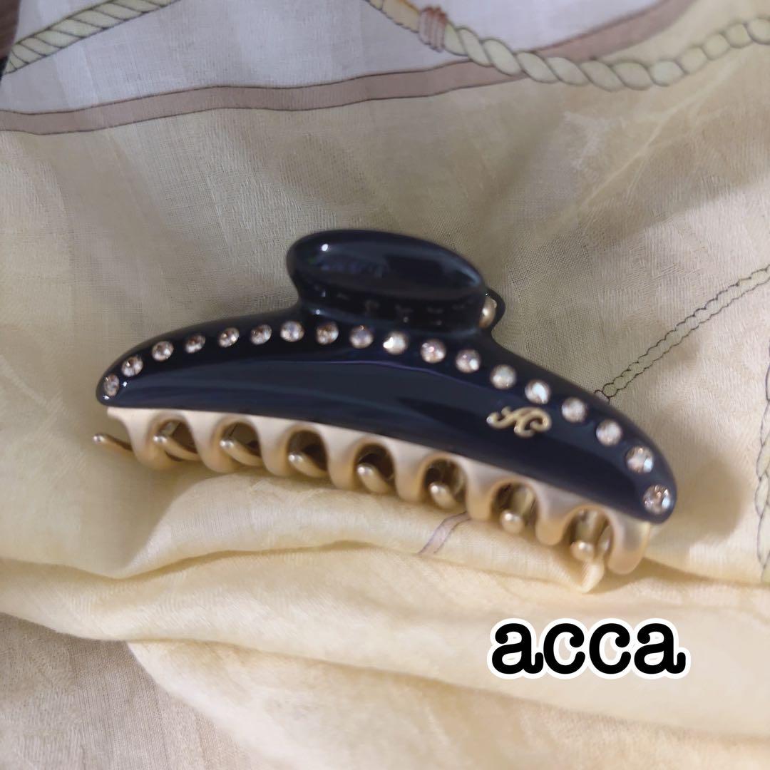 acca ティアラクイーン クリップ Mサイズ 紺