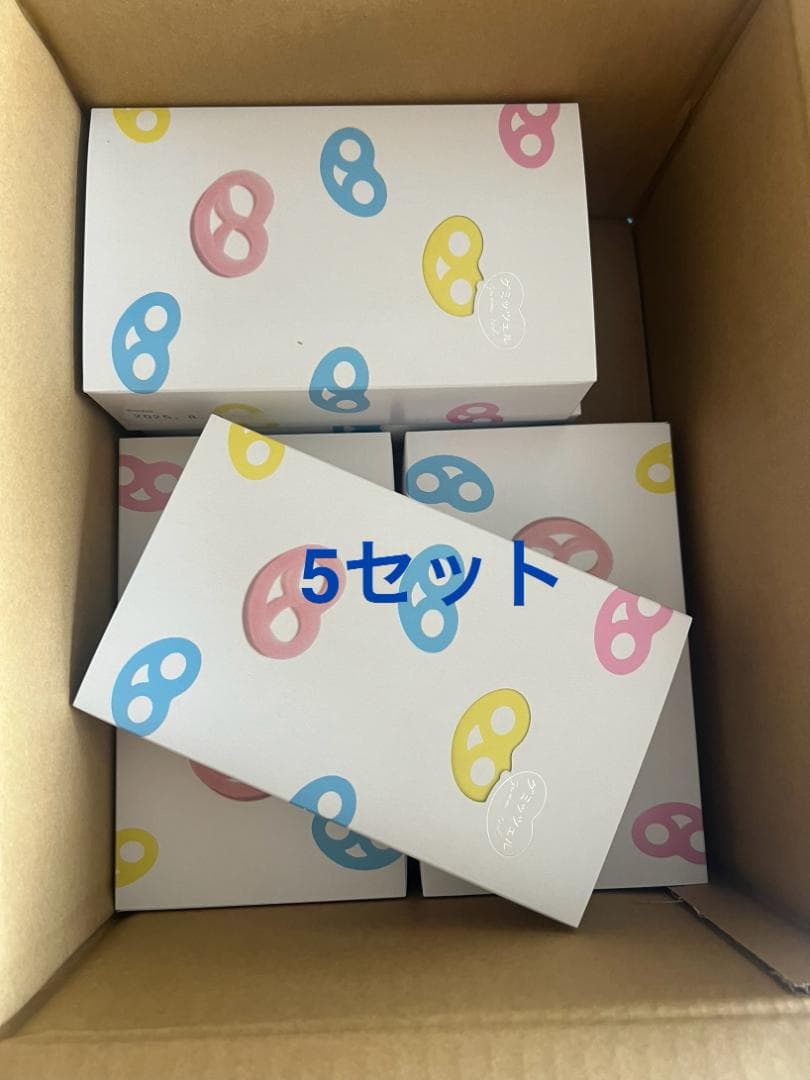 新品・未開封】 Kanro グミッツェル ＢＯＸ 12個セット 5箱