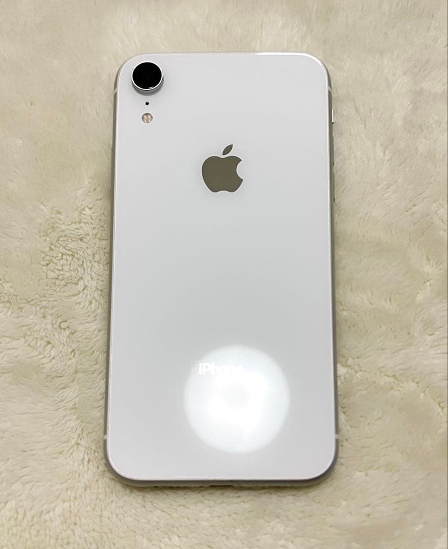 【iPhone XR 64GB ホワイト 本体のみ】