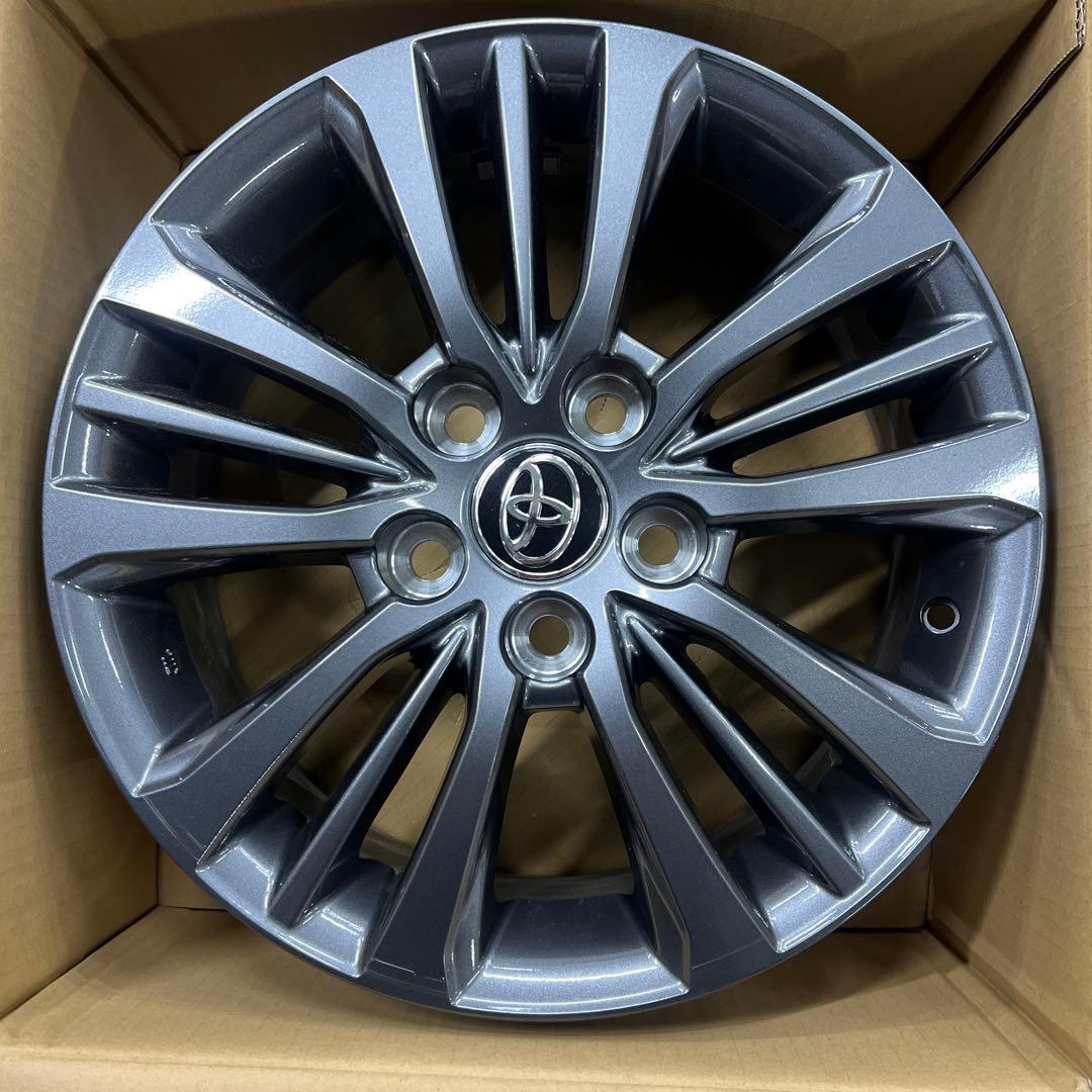 VOXY純正ホイール