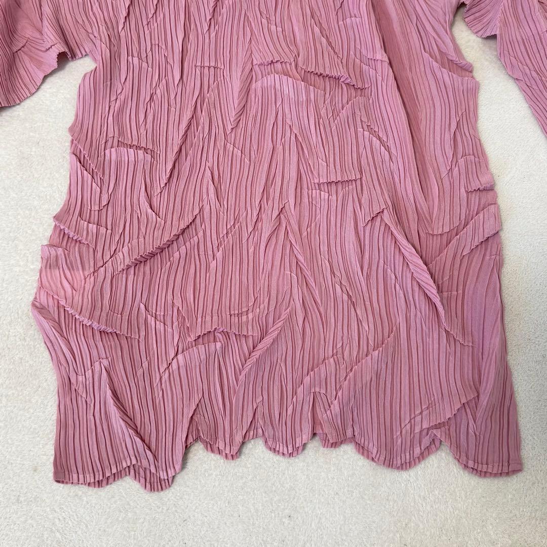 極美品✨ISSEY MIYAKE プリーツ　立体　変形　ピンク　長袖　トップス