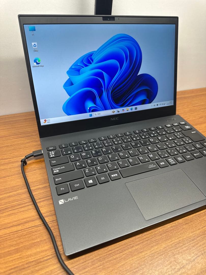 NEC LAVIE i7-1165G7 1Tb NVMe メモリ16 GB