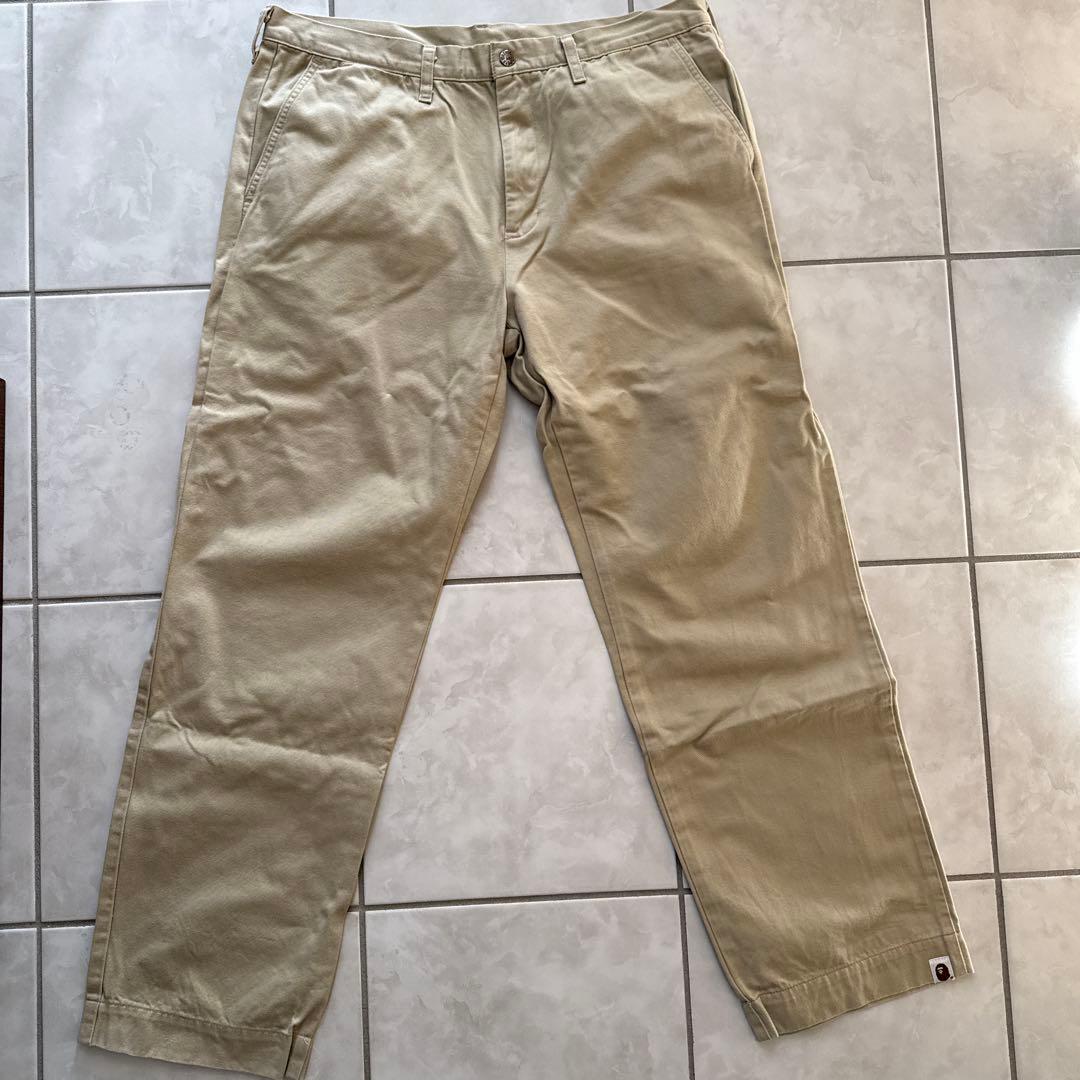 エイプ　ベージュ チノパン
