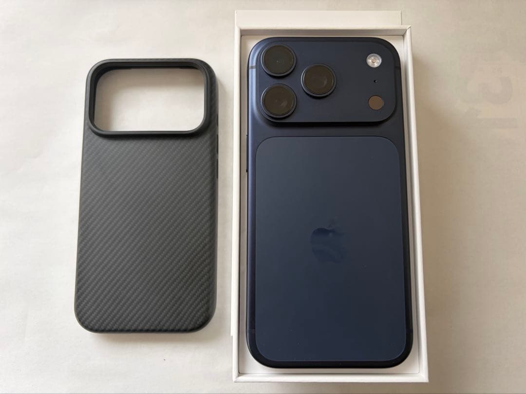 iPhone17pro 256GBディープブルー SIMフリー ケース付き