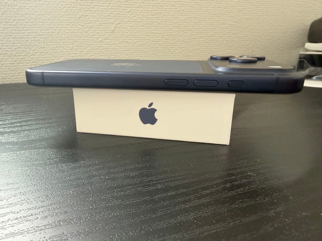 iPhone17pro 256GBディープブルー SIMフリー ケース付き