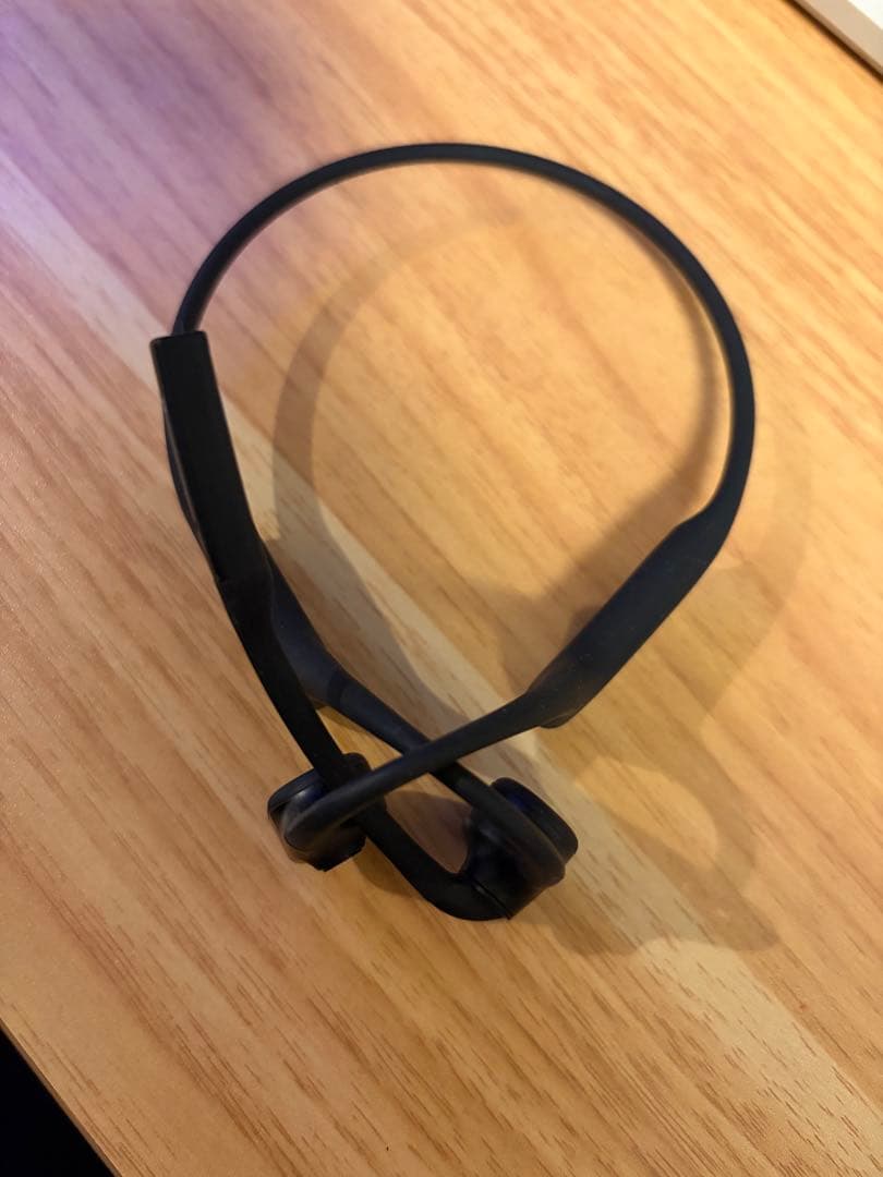 Shokz OpenComm2 2025 純正ケース　箱付き