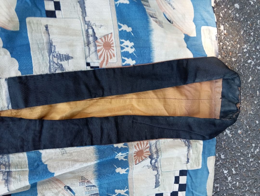 ⭐*⭐様 戦争柄 　着物　　旭日旗　軍艦　　 古布