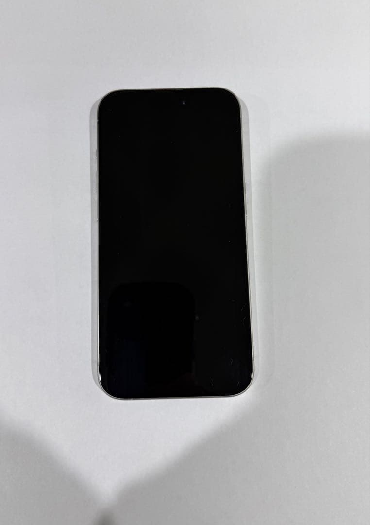 Apple iPhone 15Pro (256GB)シルバー 本体