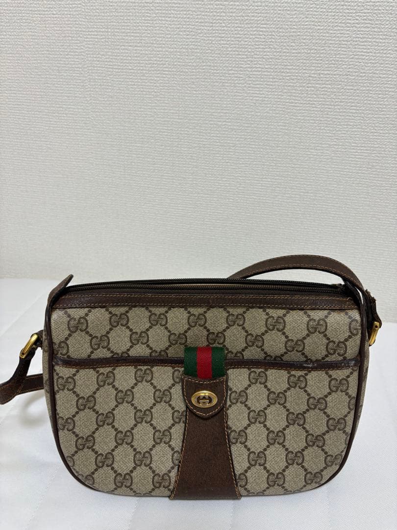 オールドグッチ　ショルダーバッグ　シェリーラインGG キャンバス