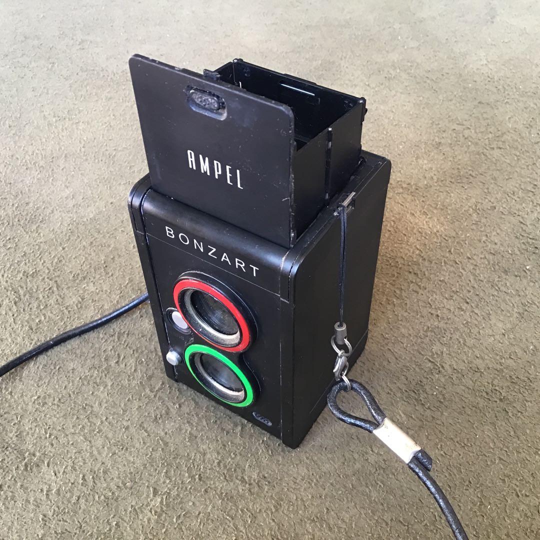BONZART AMPEL 二眼レフトイカメラ